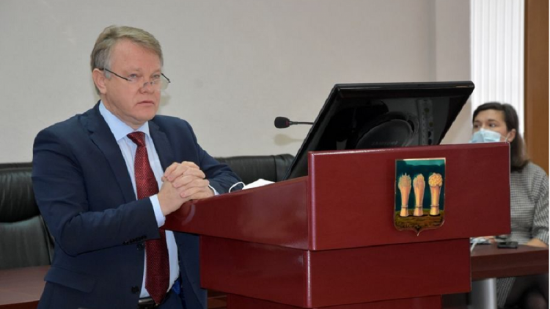 Вопросы-подсказки для депутатов будущему мэру Пензы Александру Басенко