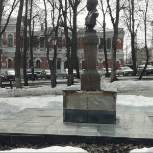 Когда восстановят памятник Лермонтову?